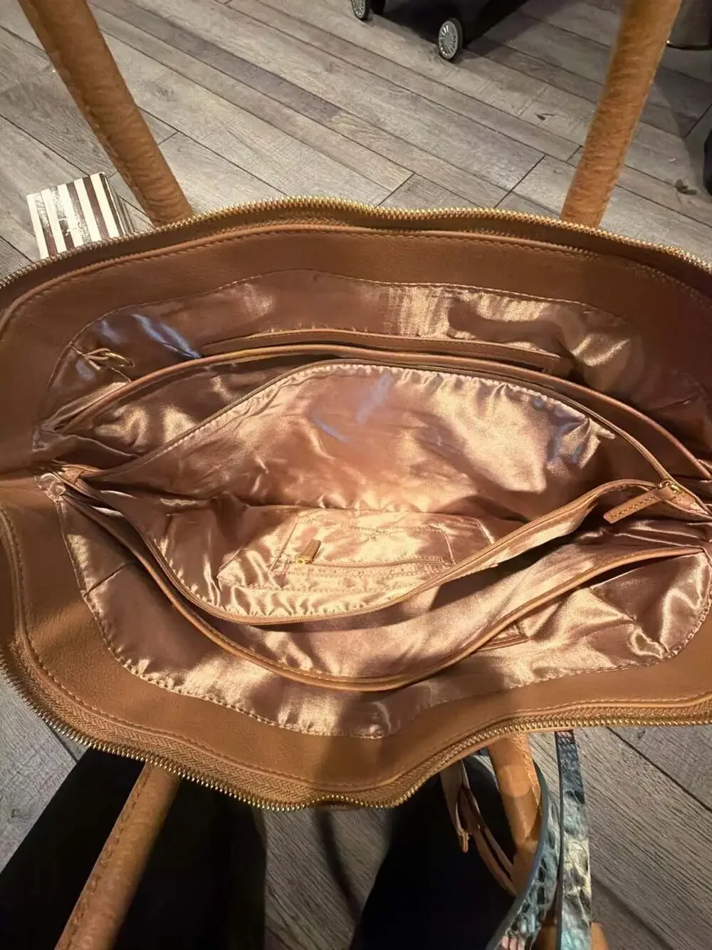 JOY & IMAN Genuine Leather Multi-Pocket Satchel Tote Bag